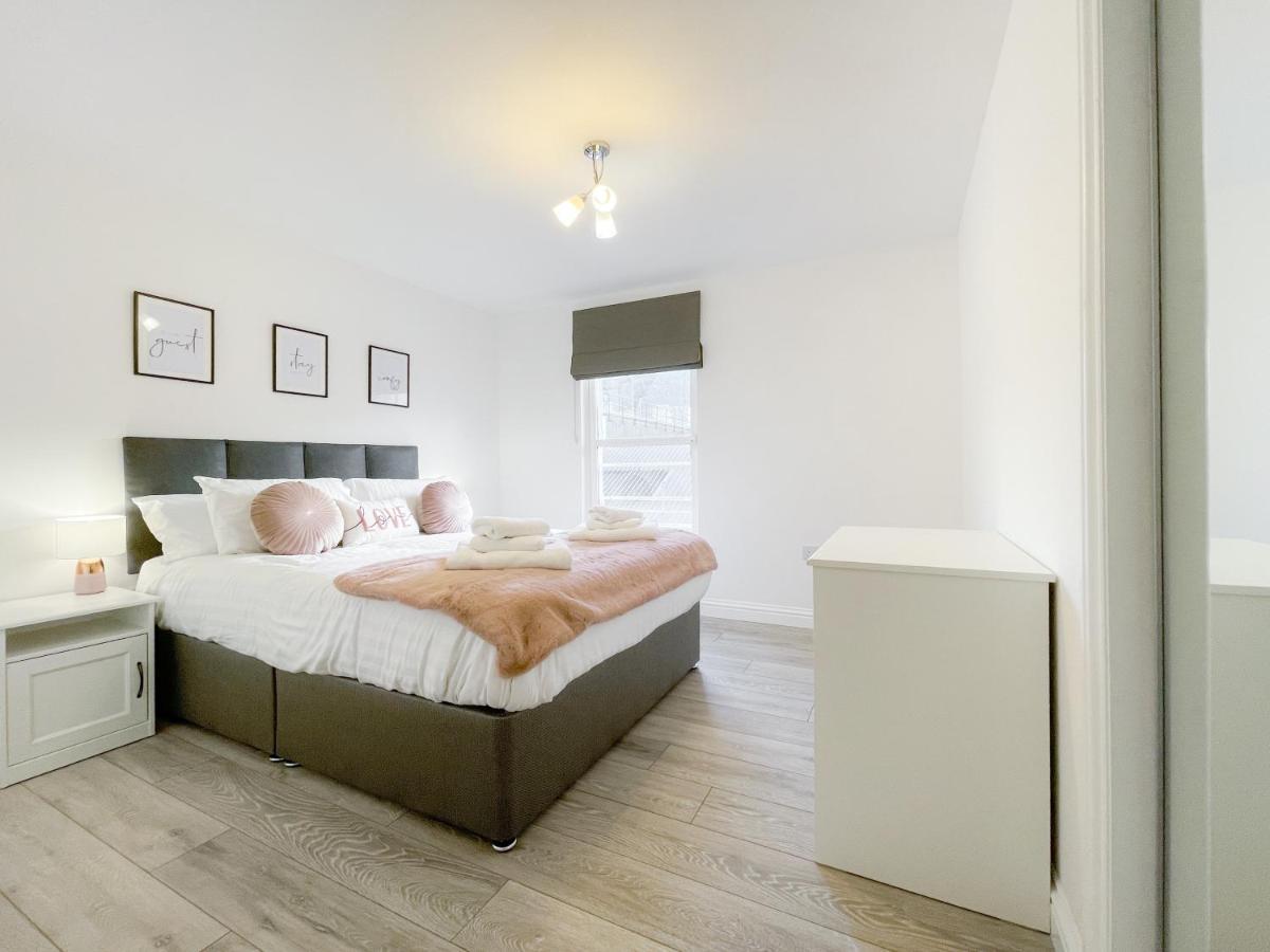 Pier View Apartment Оубън Екстериор снимка