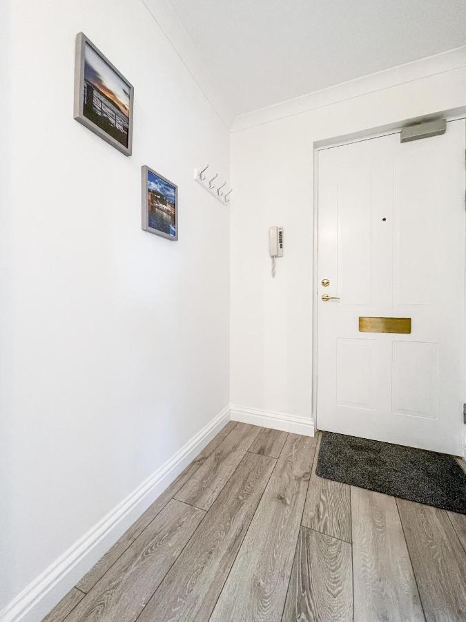 Pier View Apartment Оубън Екстериор снимка